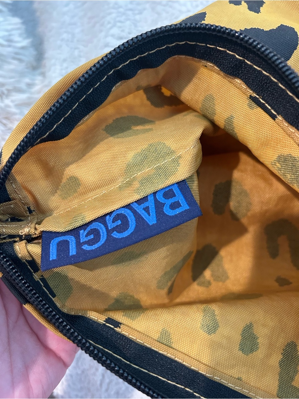 BAGGU Pouch Leopard - Picture 2 of 3